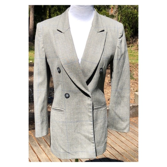 Jones New York Jackets & Blazers - #222 EUC Double Breasted Wool Blazer